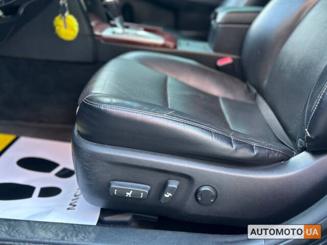 Черный Тойота Камри, объемом двигателя 2.5 л и пробегом 211 тыс. км за 12700 $, фото 11 на Automoto.ua