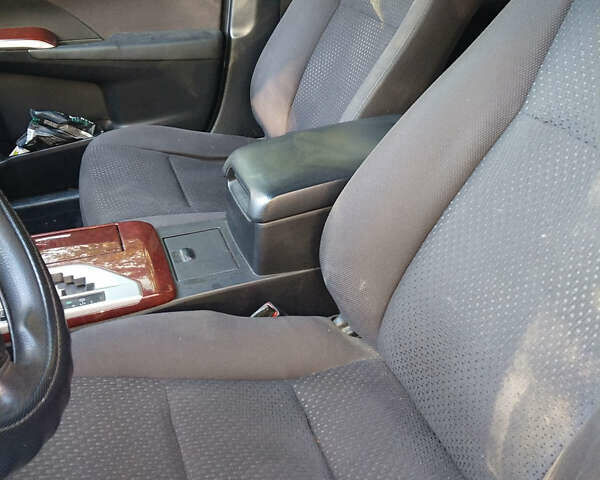 Тойота Камри 2012 в Днепре (Днепропетровске) на Automoto.ua Черный Тойота Камри, объемом двигателя 2.49 л и пробегом 285 тыс. км за 13500 $, фото 3 на Automoto.ua