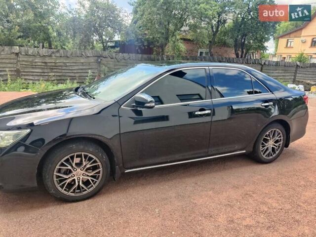 Черный Тойота Камри, объемом двигателя 3.5 л и пробегом 196 тыс. км за 13300 $, фото 9 на Automoto.ua