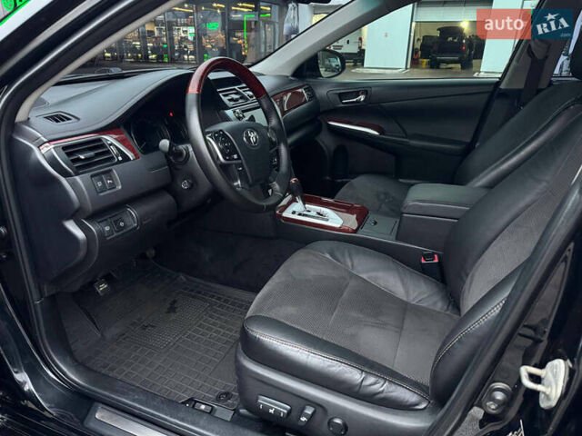 Черный Тойота Камри, объемом двигателя 3.46 л и пробегом 193 тыс. км за 14900 $, фото 26 на Automoto.ua