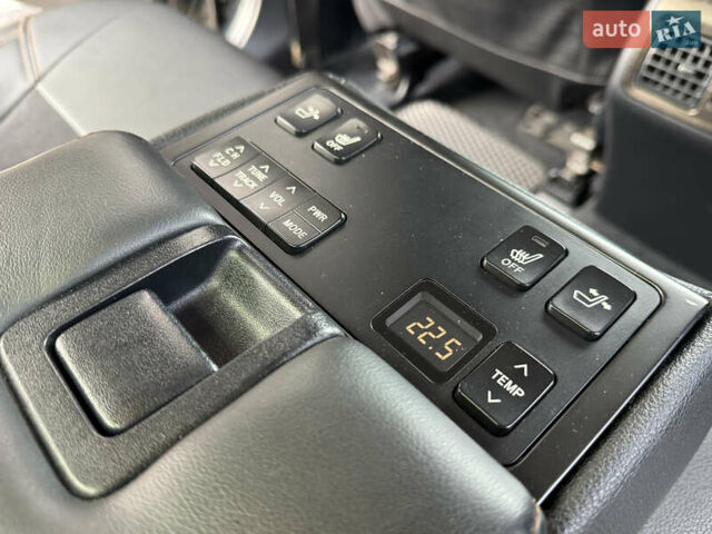 Черный Тойота Камри, объемом двигателя 2.5 л и пробегом 255 тыс. км за 13500 $, фото 27 на Automoto.ua