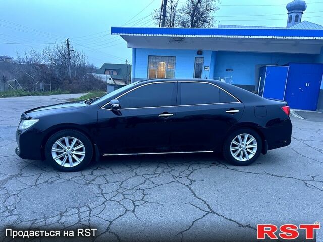 Чорний Тойота Камрі, об'ємом двигуна 2.5 л та пробігом 170 тис. км за 15300 $, фото 2 на Automoto.ua