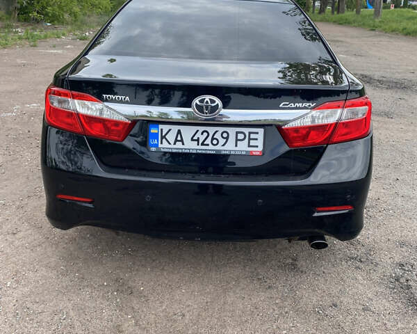 Чорний Тойота Камрі, об'ємом двигуна 2.5 л та пробігом 197 тис. км за 14750 $, фото 3 на Automoto.ua