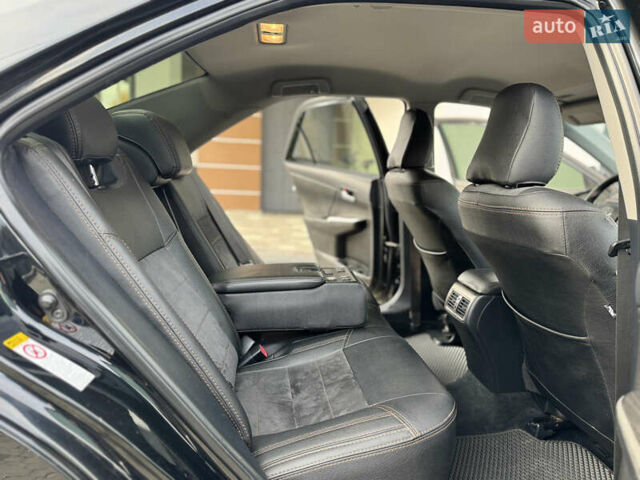 Черный Тойота Камри, объемом двигателя 2.5 л и пробегом 255 тыс. км за 13500 $, фото 26 на Automoto.ua
