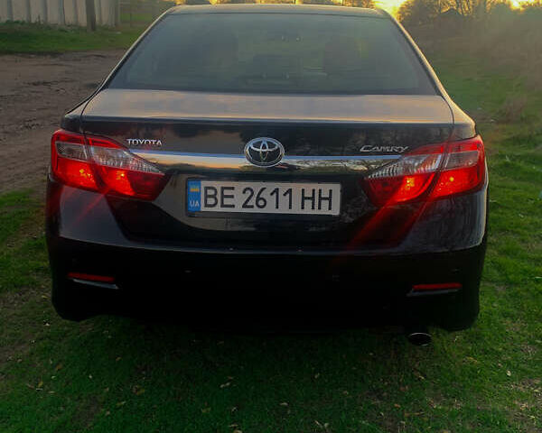 Чорний Тойота Камрі, об'ємом двигуна 2.5 л та пробігом 236 тис. км за 15200 $, фото 7 на Automoto.ua