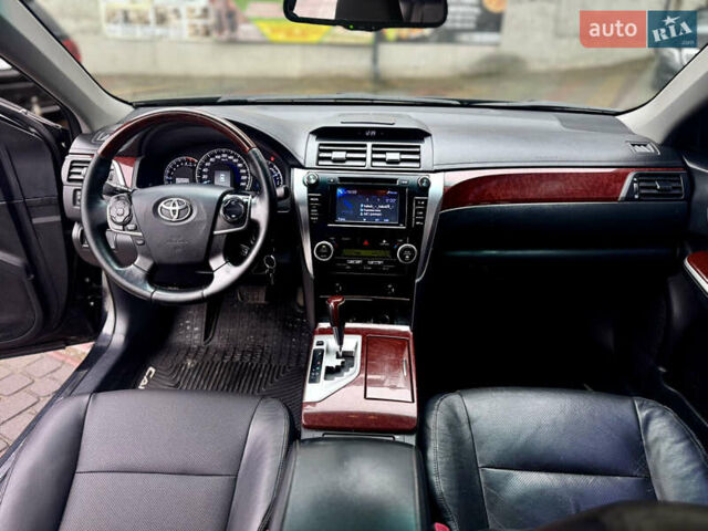 Чорний Тойота Камрі, об'ємом двигуна 2.5 л та пробігом 251 тис. км за 10999 $, фото 50 на Automoto.ua