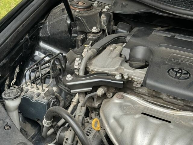 Черный Тойота Камри, объемом двигателя 2.5 л и пробегом 141 тыс. км за 13400 $, фото 21 на Automoto.ua