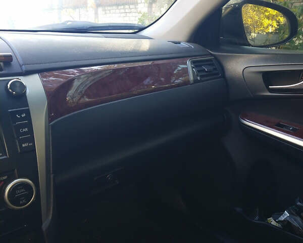 Тойота Камри 2012 в Днепре (Днепропетровске) на Automoto.ua Черный Тойота Камри, объемом двигателя 2.49 л и пробегом 285 тыс. км за 13500 $, фото 7 на Automoto.ua