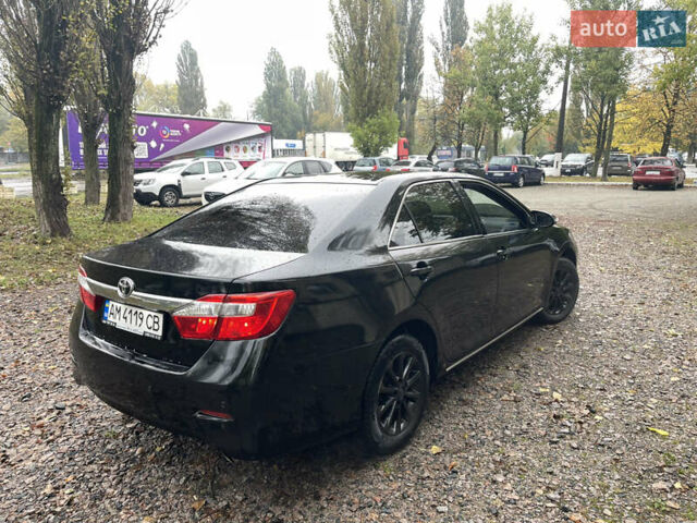 Черный Тойота Камри, объемом двигателя 2.36 л и пробегом 230 тыс. км за 10250 $, фото 13 на Automoto.ua