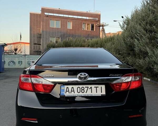 Черный Тойота Камри, объемом двигателя 2.49 л и пробегом 186 тыс. км за 13700 $, фото 8 на Automoto.ua