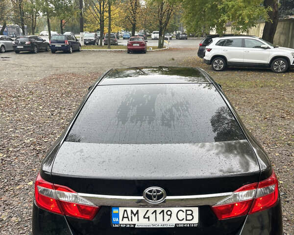 Черный Тойота Камри, объемом двигателя 2.36 л и пробегом 230 тыс. км за 10250 $, фото 16 на Automoto.ua