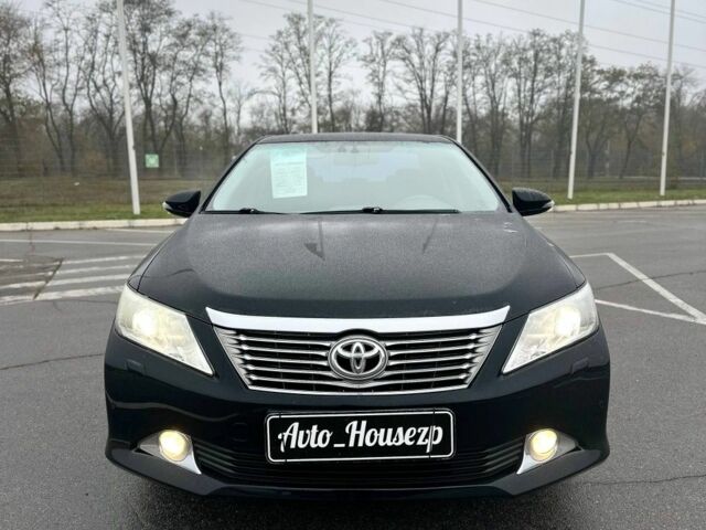 Черный Тойота Камри, объемом двигателя 0 л и пробегом 142 тыс. км за 12999 $, фото 1 на Automoto.ua