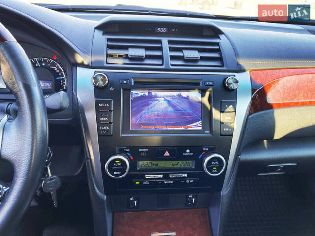 Чорний Тойота Камрі, об'ємом двигуна 2.5 л та пробігом 96 тис. км за 15500 $, фото 28 на Automoto.ua
