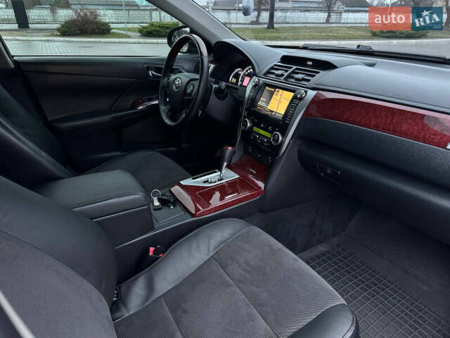 Черный Тойота Камри, объемом двигателя 3.46 л и пробегом 193 тыс. км за 14900 $, фото 36 на Automoto.ua