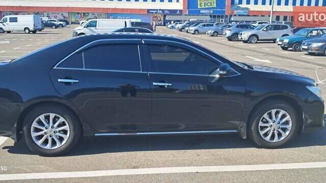 Чорний Тойота Камрі, об'ємом двигуна 2.5 л та пробігом 228 тис. км за 13600 $, фото 16 на Automoto.ua