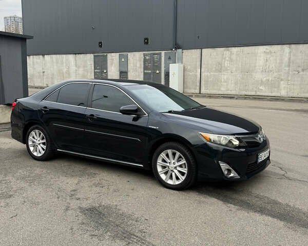 Черный Тойота Камри, объемом двигателя 2.49 л и пробегом 187 тыс. км за 11999 $, фото 2 на Automoto.ua