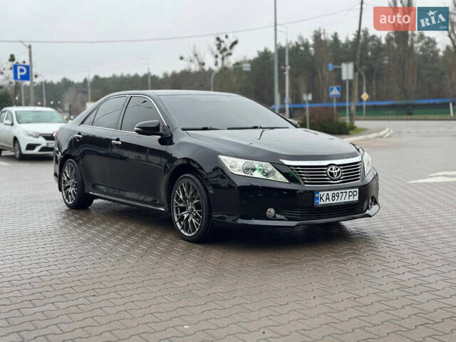 Черный Тойота Камри, объемом двигателя 3.46 л и пробегом 193 тыс. км за 14900 $, фото 13 на Automoto.ua