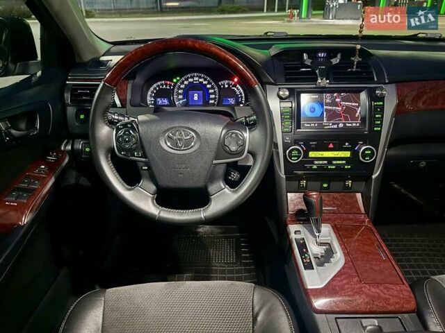 Черный Тойота Камри, объемом двигателя 3.46 л и пробегом 193 тыс. км за 13200 $, фото 34 на Automoto.ua