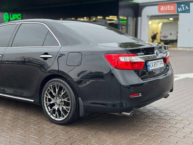 Черный Тойота Камри, объемом двигателя 3.46 л и пробегом 193 тыс. км за 14900 $, фото 24 на Automoto.ua