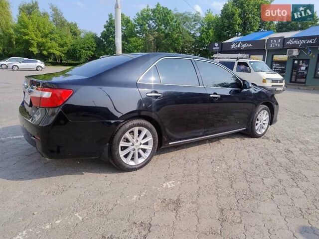 Чорний Тойота Камрі, об'ємом двигуна 3.5 л та пробігом 313 тис. км за 13500 $, фото 4 на Automoto.ua