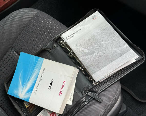 Черный Тойота Камри, объемом двигателя 2.5 л и пробегом 142 тыс. км за 13400 $, фото 17 на Automoto.ua