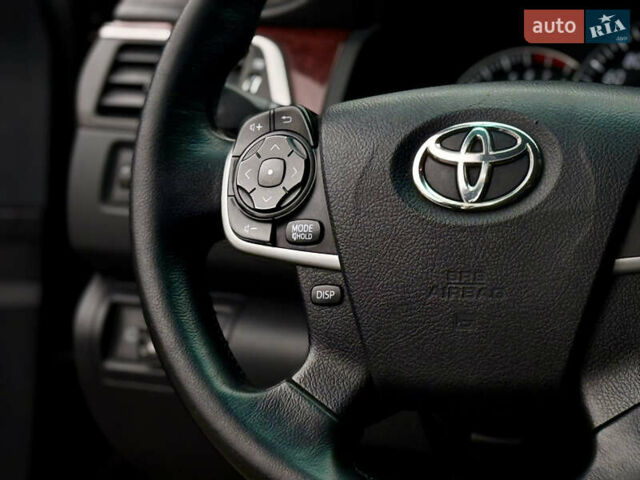 Чорний Тойота Камрі, об'ємом двигуна 2.5 л та пробігом 251 тис. км за 10999 $, фото 51 на Automoto.ua