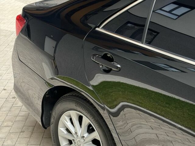 Черный Тойота Камри, объемом двигателя 2.5 л и пробегом 141 тыс. км за 13400 $, фото 5 на Automoto.ua