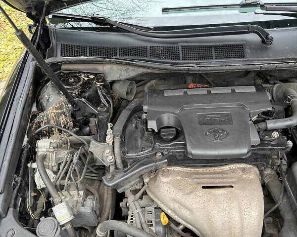 Черный Тойота Камри, объемом двигателя 2.36 л и пробегом 231 тыс. км за 9900 $, фото 17 на Automoto.ua