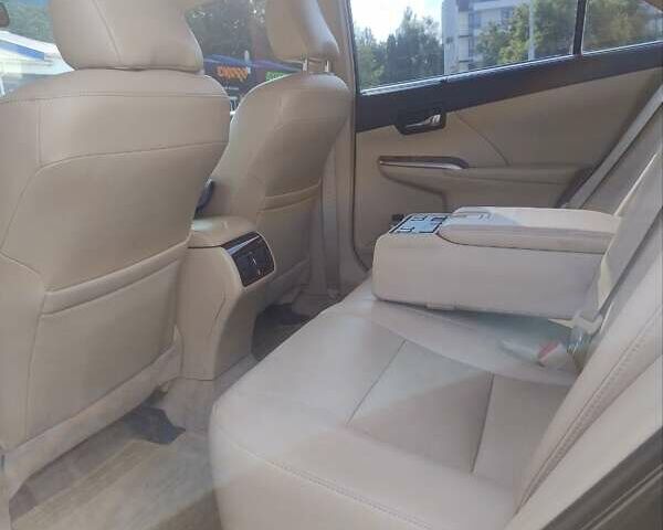 Чорний Тойота Камрі, об'ємом двигуна 3.5 л та пробігом 313 тис. км за 13500 $, фото 13 на Automoto.ua