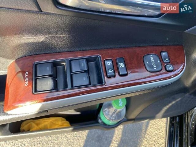 Чорний Тойота Камрі, об'ємом двигуна 2.5 л та пробігом 96 тис. км за 15500 $, фото 23 на Automoto.ua