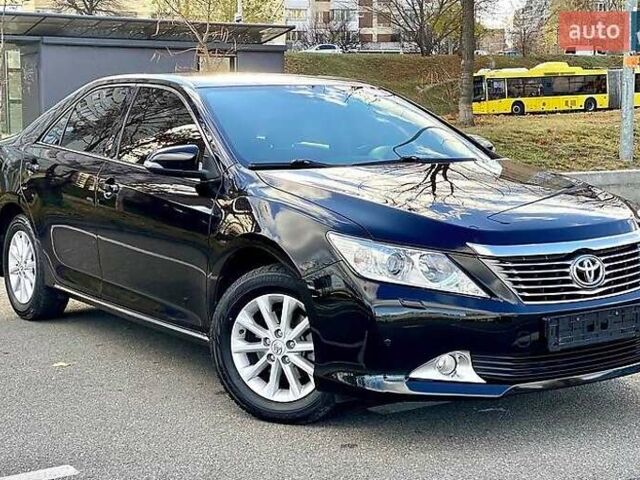 Чорний Тойота Камрі, об'ємом двигуна 2.5 л та пробігом 181 тис. км за 13100 $, фото 5 на Automoto.ua