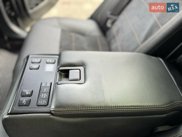 Черный Тойота Камри, объемом двигателя 2.5 л и пробегом 255 тыс. км за 13500 $, фото 21 на Automoto.ua