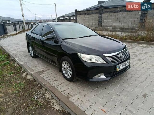 Чорний Тойота Камрі, об'ємом двигуна 2.5 л та пробігом 176 тис. км за 13499 $, фото 3 на Automoto.ua