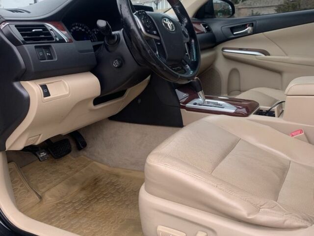 Тойота Камри 2012 в Луцке на Automoto.ua Черный Тойота Камри, объемом двигателя 3.5 л и пробегом 316 тыс. км за 13000 $, фото 2 на Automoto.ua