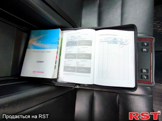 Черный Тойота Камри, объемом двигателя 2.5 л и пробегом 20500 тыс. км за 14300 $, фото 10 на Automoto.ua