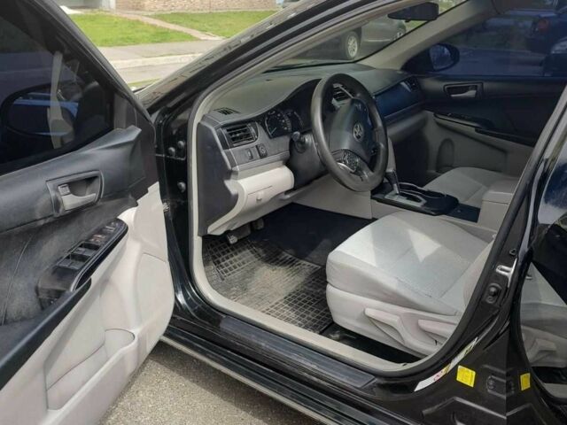 Черный Тойота Камри, объемом двигателя 2.5 л и пробегом 290 тыс. км за 9500 $, фото 14 на Automoto.ua