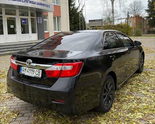 Черный Тойота Камри, объемом двигателя 2.36 л и пробегом 231 тыс. км за 9900 $, фото 8 на Automoto.ua