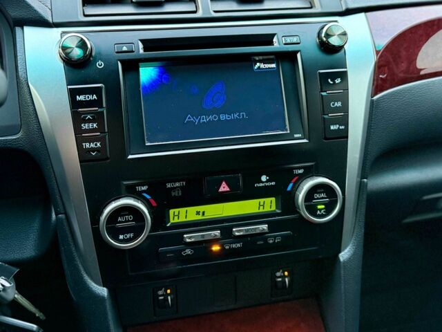 Черный Тойота Камри, объемом двигателя 2.5 л и пробегом 209 тыс. км за 13900 $, фото 13 на Automoto.ua