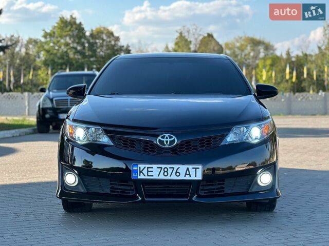Чорний Тойота Камрі, об'ємом двигуна 2.5 л та пробігом 149 тис. км за 11999 $, фото 4 на Automoto.ua