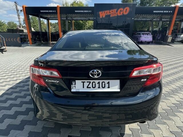 Черный Тойота Камри, объемом двигателя 2.5 л и пробегом 260 тыс. км за 11000 $, фото 9 на Automoto.ua