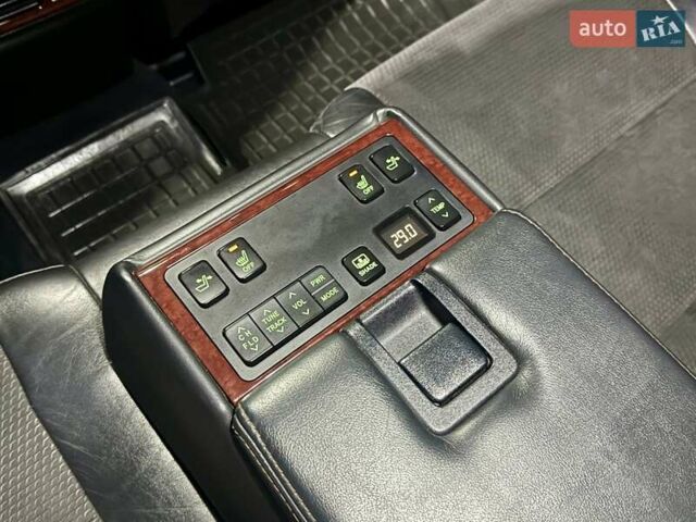 Черный Тойота Камри, объемом двигателя 3.46 л и пробегом 193 тыс. км за 13200 $, фото 29 на Automoto.ua