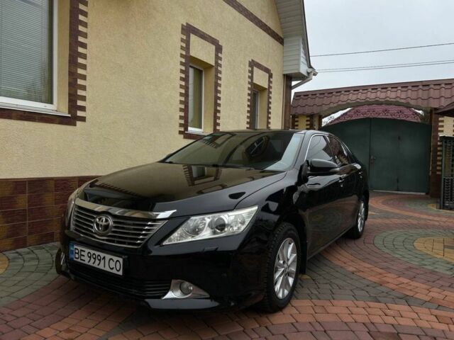 Чорний Тойота Камрі, об'ємом двигуна 2.5 л та пробігом 215 тис. км за 14000 $, фото 4 на Automoto.ua