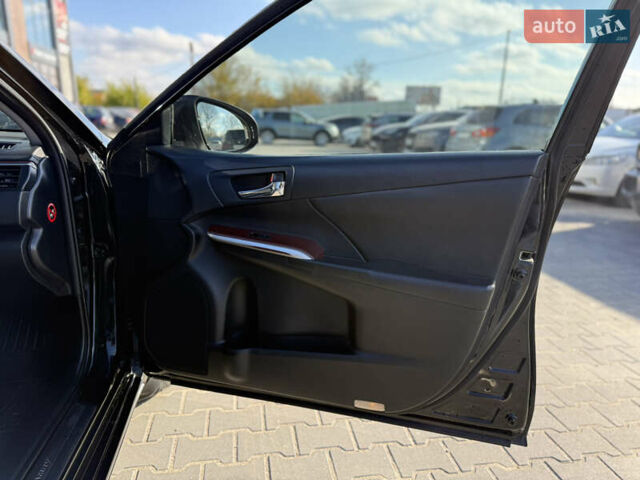 Чорний Тойота Камрі, об'ємом двигуна 2.49 л та пробігом 305 тис. км за 11800 $, фото 21 на Automoto.ua