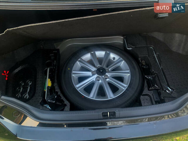 Чорний Тойота Камрі, об'ємом двигуна 2.5 л та пробігом 236 тис. км за 15200 $, фото 12 на Automoto.ua