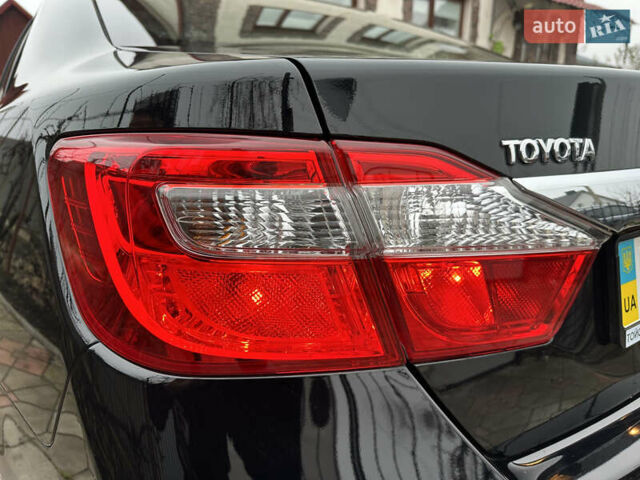Черный Тойота Камри, объемом двигателя 2.5 л и пробегом 10 тыс. км за 21200 $, фото 5 на Automoto.ua