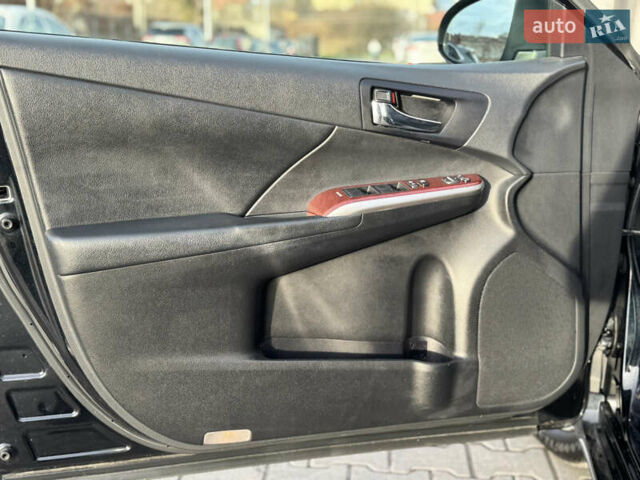 Чорний Тойота Камрі, об'ємом двигуна 2.5 л та пробігом 208 тис. км за 13700 $, фото 35 на Automoto.ua