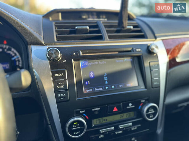 Чорний Тойота Камрі, об'ємом двигуна 2.5 л та пробігом 188 тис. км за 12900 $, фото 41 на Automoto.ua