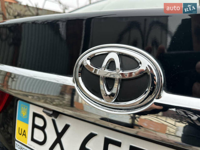 Черный Тойота Камри, объемом двигателя 2.5 л и пробегом 10 тыс. км за 21200 $, фото 19 на Automoto.ua