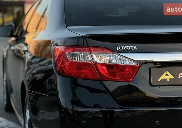 Черный Тойота Камри, объемом двигателя 2.5 л и пробегом 235 тыс. км за 16500 $, фото 40 на Automoto.ua