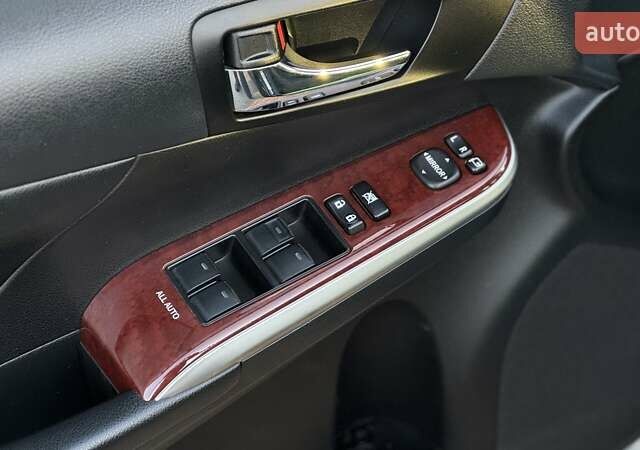 Черный Тойота Камри, объемом двигателя 2.5 л и пробегом 235 тыс. км за 16500 $, фото 12 на Automoto.ua